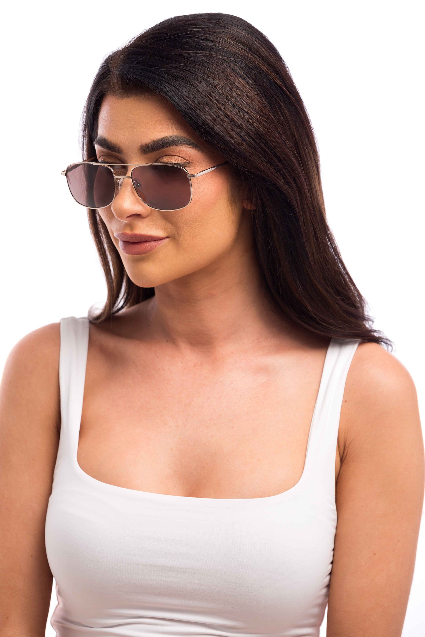 Woman Wearing Magnum Sunglasses (Brown)
